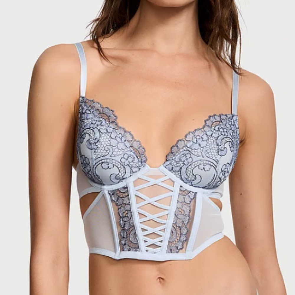 NWT Victoria's Secret Boho Floral Embroidery Dream Angels Bra Lingerie M DD